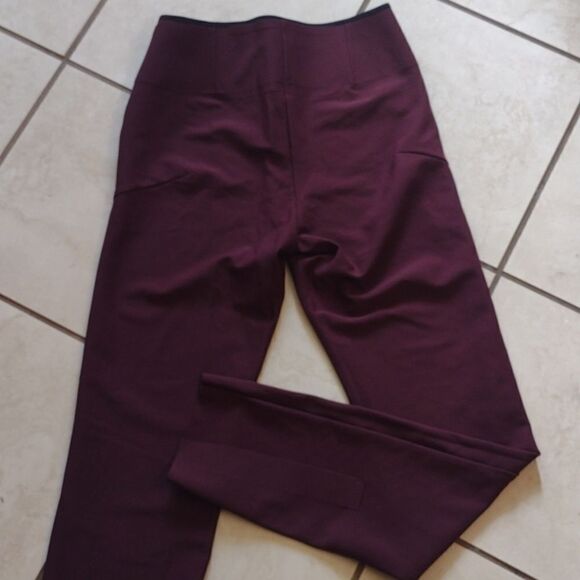 Athleta Interstellar Tight maroon red pants w split leg zip side high rise 2 - Picture 9 of 9